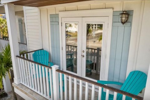 House in Anna Maria, Florida 5 bedrooms, 184.23 sq.m. № 2094611 - photo 16