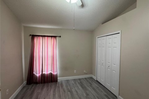 Villa ou maison à louer à Orlando, Floride: 3 chambres, 171.31 m2 № 2378982 - photo 8
