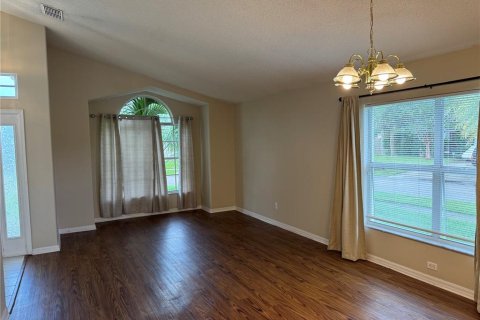Villa ou maison à louer à Orlando, Floride: 3 chambres, 171.31 m2 № 2378982 - photo 3