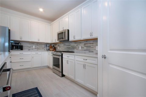 Casa en venta en Bradenton, Florida, 3 dormitorios, 193.61 m2 № 1795096 - foto 17