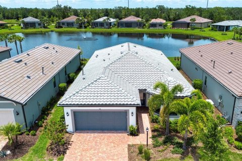 Casa en venta en Bradenton, Florida, 3 dormitorios, 193.61 m2 № 1795096 - foto 8