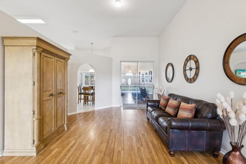 Casa en venta en Brandon, Florida, 4 dormitorios, 194.44 m2 № 1910784 - foto 13