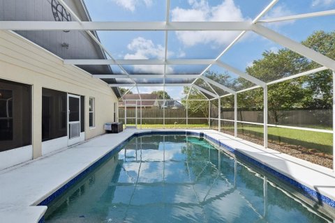 Casa en venta en Brandon, Florida, 4 dormitorios, 194.44 m2 № 1910784 - foto 3