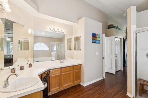 Casa en venta en Brandon, Florida, 4 dormitorios, 194.44 m2 № 1910784 - foto 24
