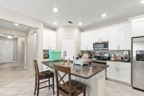 Villa ou maison à vendre à Riverview, Floride: 4 chambres, 189.89 m2 № 2222303 - photo 4
