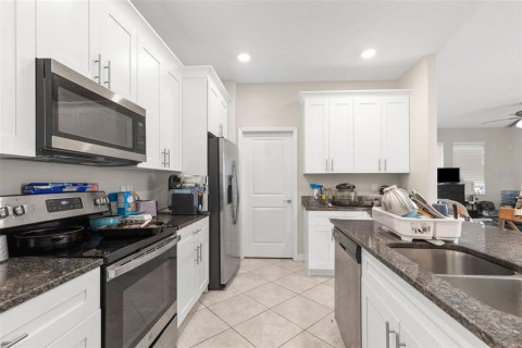 Villa ou maison à vendre à Riverview, Floride: 4 chambres, 189.89 m2 № 2222303 - photo 5