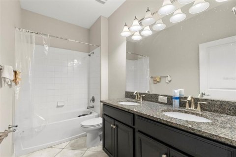 Villa ou maison à vendre à Riverview, Floride: 4 chambres, 189.89 m2 № 2222303 - photo 15