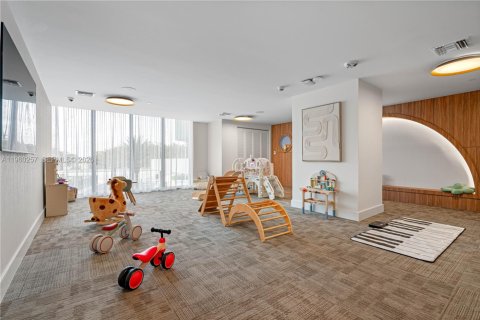 Villa ou maison à louer à North Miami Beach, Floride: 2 chambres № 2020153 - photo 22