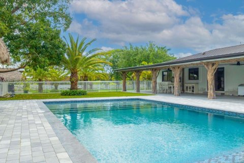 Casa en venta en Miami, Florida, 4 dormitorios, 170.2 m2 № 1890353 - foto 23