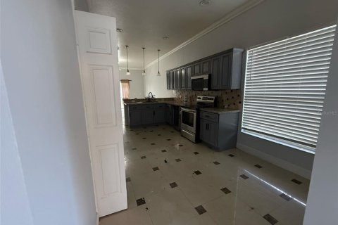 Villa ou maison à vendre à Davenport, Floride: 4 chambres, 178.74 m2 № 1531868 - photo 9