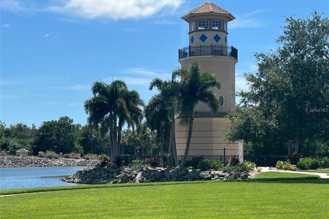 House in Bradenton, Florida 3 bedrooms, 170.66 sq.m. № 2388618 - photo 27