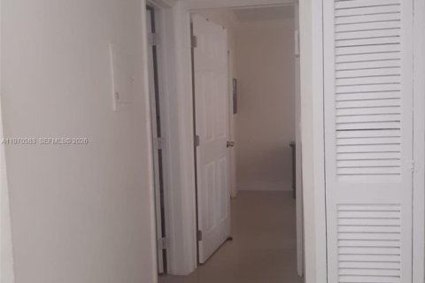 Copropriété à vendre à Sunny Isles Beach, Floride: 1 chambre, 52.4 m2 № 2031311 - photo 5