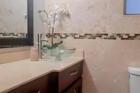 Copropriété à vendre à Sunny Isles Beach, Floride: 1 chambre, 52.4 m2 № 2031311 - photo 4