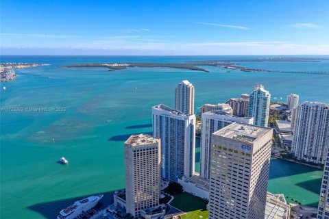 Condo in Miami, Florida, 3 bedrooms  № 1940190 - photo 29