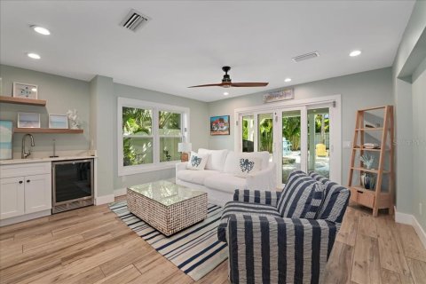Casa en venta en Anna Maria, Florida, 3 dormitorios, 210.24 m2 № 2205828 - foto 7