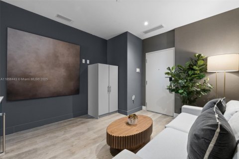 Condo in Miami, Florida  № 1878626 - photo 6