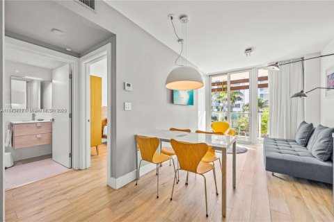 Condominio en venta en Miami Beach, Florida, 1 dormitorio, 46.64 m2 № 1842654 - foto 2