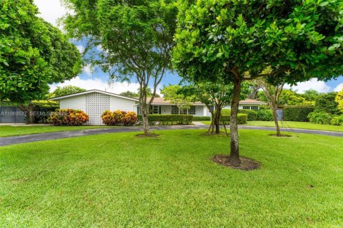 Casa en venta en Pinecrest, Florida, 4 dormitorios, 291.25 m2 № 2032682 - foto 12