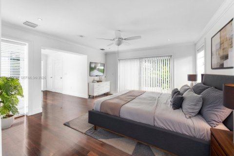 Casa en venta en Pinecrest, Florida, 4 dormitorios, 291.25 m2 № 2032682 - foto 8