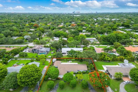 Casa en venta en Pinecrest, Florida, 4 dormitorios, 291.25 m2 № 2032682 - foto 30