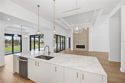 Casa en venta en Port Charlotte, Florida, 4 dormitorios, 227.24 m2 № 2100234 - foto 14