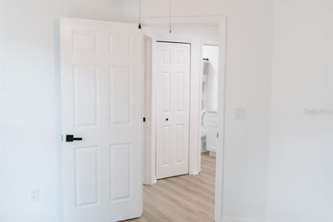 Casa en venta en Eustis, Florida, 4 dormitorios, 131.46 m2 № 1853571 - foto 8