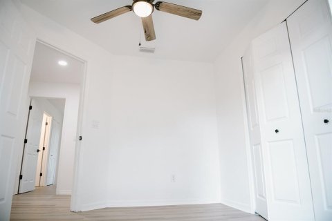 Casa en venta en Eustis, Florida, 4 dormitorios, 131.46 m2 № 1853571 - foto 10