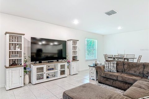 Villa ou maison à vendre à Edgewater, Floride: 4 chambres, 200.11 m2 № 1717049 - photo 7