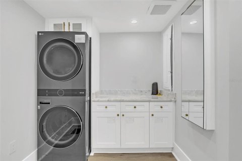Casa en venta en Orlando, Florida, 3 dormitorios, 155.15 m2 № 1832008 - foto 24
