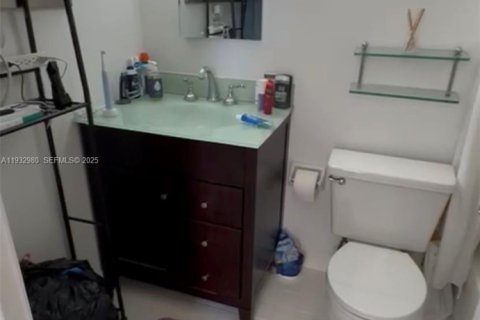 Снять в аренду кондоминиум в Майами-Бич, Флорида 43.85м2, № 1991797 - фото 5