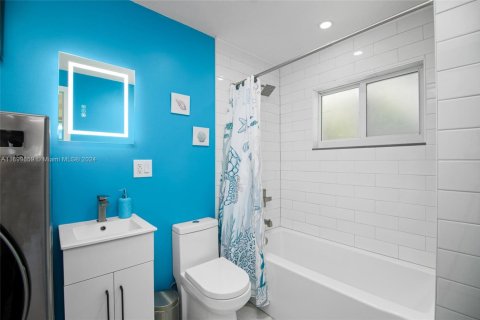 Купить виллу или дом в Марафон, Флорида 3 спальни, 142.88м2, № 1961910 - фото 29