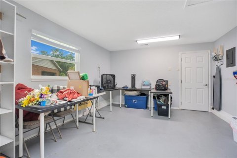 House in Mount Dora, Florida 3 bedrooms, 166.67 sq.m. № 1815663 - photo 26