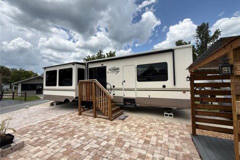 Terreno en Silver Springs Shores, Florida № 2202419