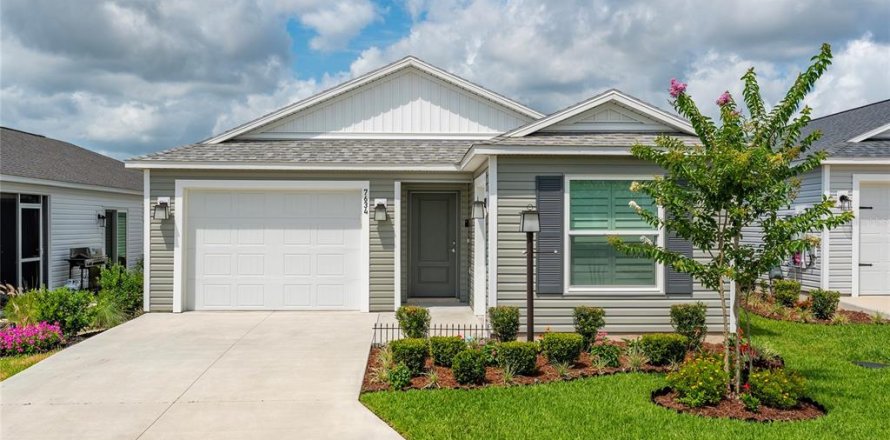 House in The Villages, Florida 3 bedrooms, 133.78 sq.m. № 2198615
