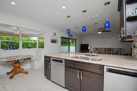 Casa en venta en Boca Raton, Florida, 3 dormitorios, 288 m2 № 2176739 - foto 29