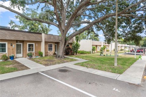 Copropriété à vendre à Largo, Floride: 2 chambres, 89.46 m2 № 2093832 - photo 25