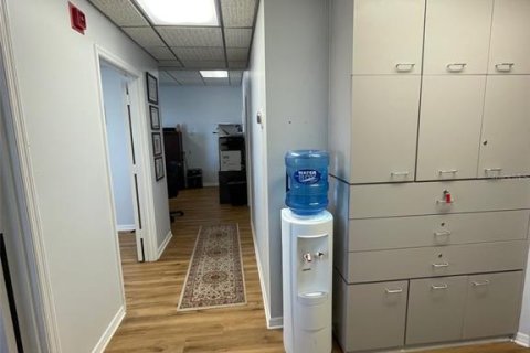 Commercial property in Sarasota, Florida 95.13 sq.m. № 2130499 - photo 7