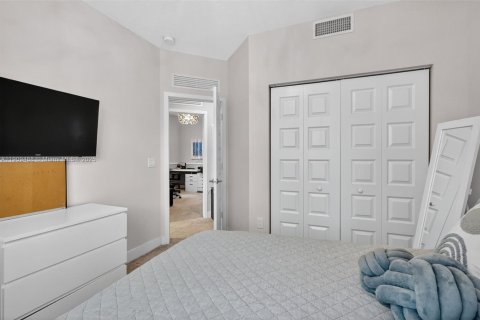 Adosado en venta en Doral, Florida, 4 dormitorios, 200.95 m2 № 1966199 - foto 27