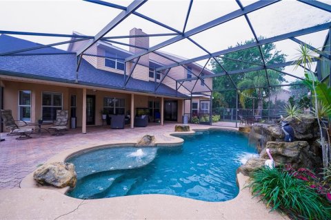 House in Kissimmee, Florida 5 bedrooms, 289.39 sq.m. № 1769306 - photo 9
