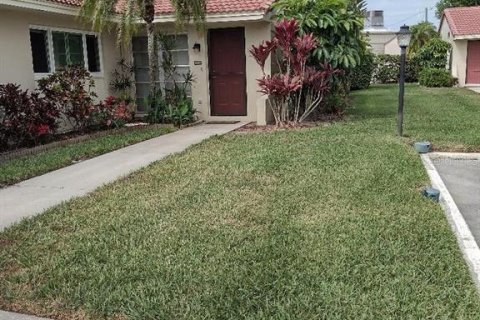 Casa en alquiler en Sarasota, Florida, 2 dormitorios, 93.65 m2 № 1126931 - foto 1
