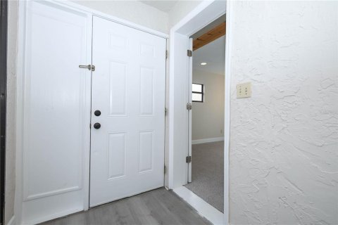 Condo in Casselberry, Florida, 3 bedrooms  № 1902312 - photo 3