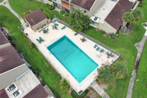 Condo in Casselberry, Florida, 3 bedrooms  № 1902312 - photo 25