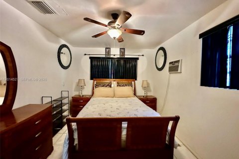 Commercial property in Miami Gardens, Florida 1 bedroom № 2076548 - photo 7