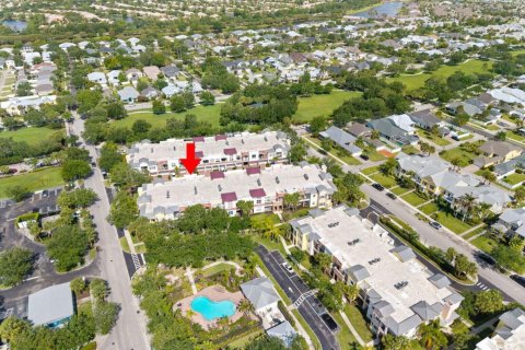 Condo in Port St. Lucie, Florida, 2 bedrooms  № 2376440 - photo 27