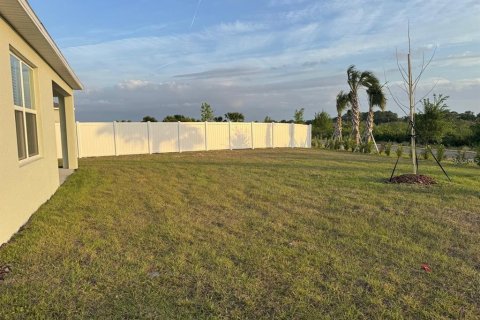 Casa en alquiler en Winter Haven, Florida, 3 dormitorios, 142.6 m2 № 2097824 - foto 4