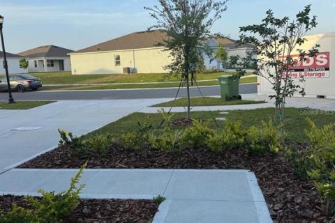 Casa en alquiler en Winter Haven, Florida, 3 dormitorios, 142.6 m2 № 2097824 - foto 2