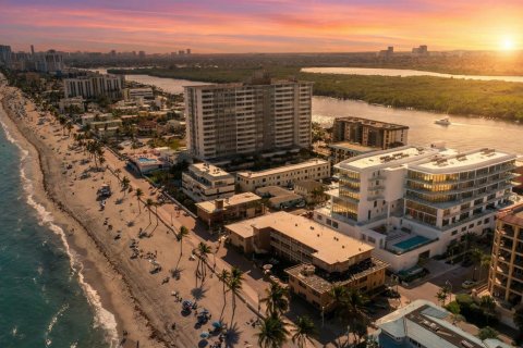 Copropriété à vendre à Hollywood, Floride: 1 chambre, 82.03 m2 № 2415783 - photo 2