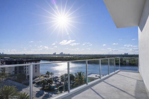 Copropriété à vendre à Hollywood, Floride: 1 chambre, 82.03 m2 № 2415783 - photo 4