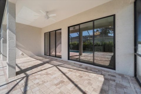 House in Port Charlotte, Florida 4 bedrooms, 196.21 sq.m. № 1724063 - photo 7