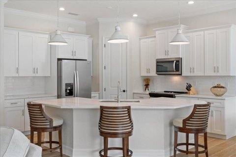 House in Port Charlotte, Florida 4 bedrooms, 196.21 sq.m. № 1724063 - photo 3